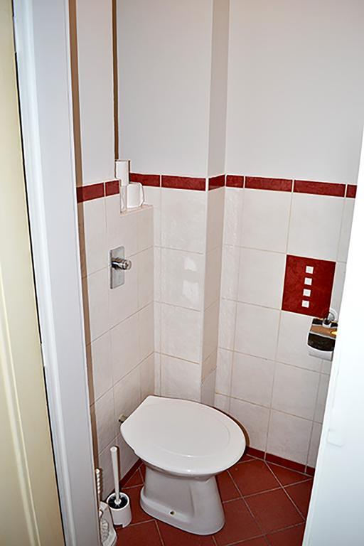 Classic 2Bdr Suite By Ruterra Praha Bagian luar foto
